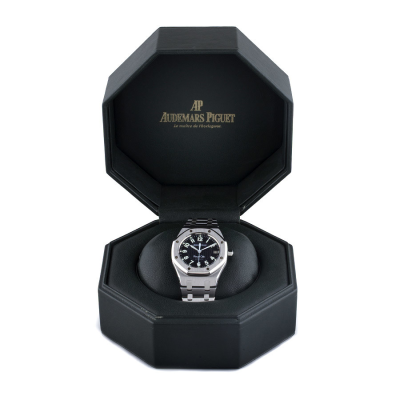 Швейцарские часы Audemars Piguet  
Royal Oak Nick Faldo