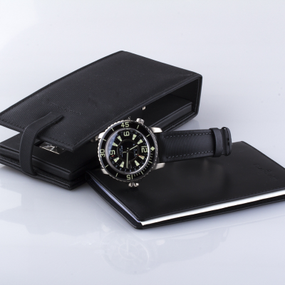 Швейцарские часы Blancpain  Fifty Fathoms 
500 GMT Limited Edition