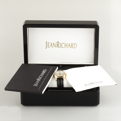 Швейцарские часы Daniel Jean Richard  
Chronograph
