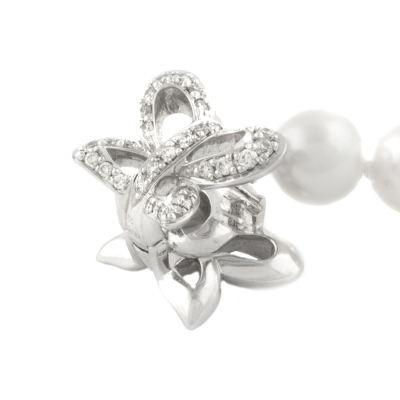 Ювелирное изделие Mikimoto  
колье