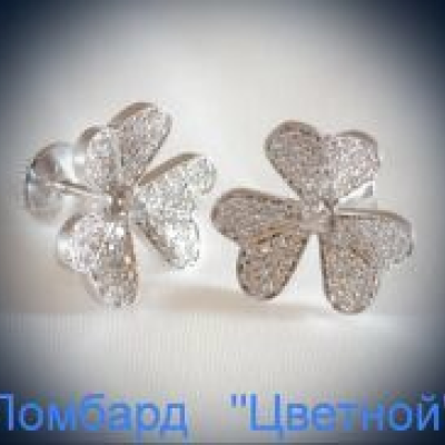 Ювелирное изделие Van Cleef & Arpels  
серьги стиль