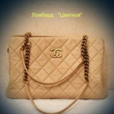 Аксессуар Chanel  
сумка