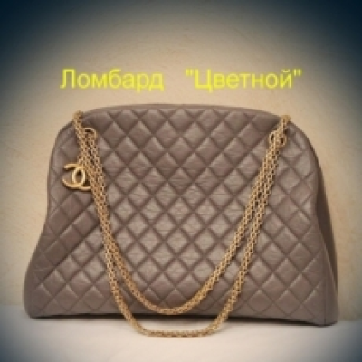 Аксессуар Chanel  
сумка