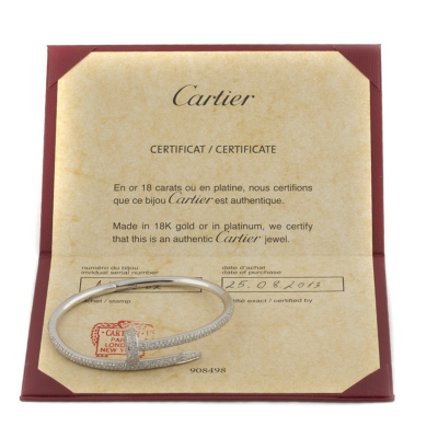 Ювелирное изделие Cartier  
Juste un Clou браслет