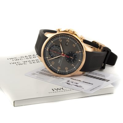 Швейцарские часы IWC  Portuguese Yacht Club Chronograph 45.5mm