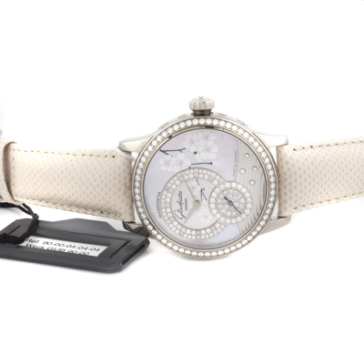 Швейцарские часы Glashutte Original  
Spring Blossom