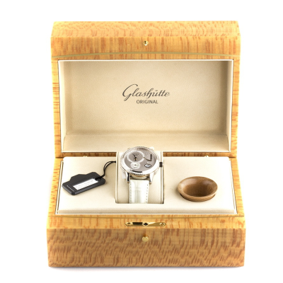 Швейцарские часы Glashutte Original  
White Crystal