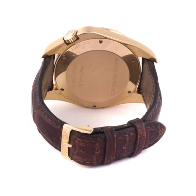 Швейцарские часы Girard-Perregaux  Sea Hawk II Rose Gold