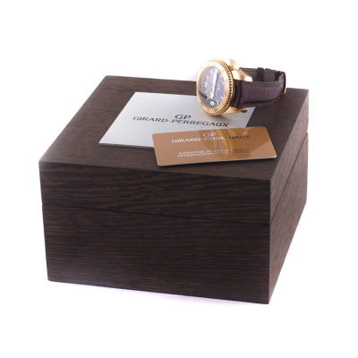 Швейцарские часы Girard-Perregaux  Sea Hawk II Rose Gold