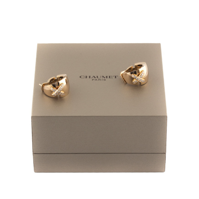 Ювелирное изделие Chaumet  
серьги из розового золота