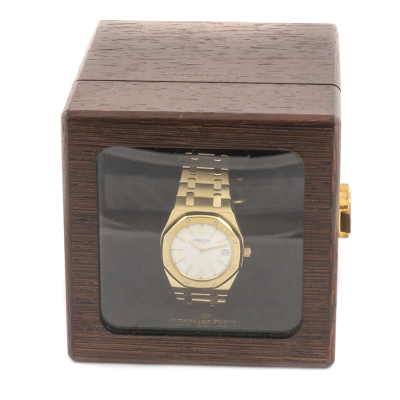 Швейцарские часы Audemars Piguet 
Royal Oak Jumbo 39mm