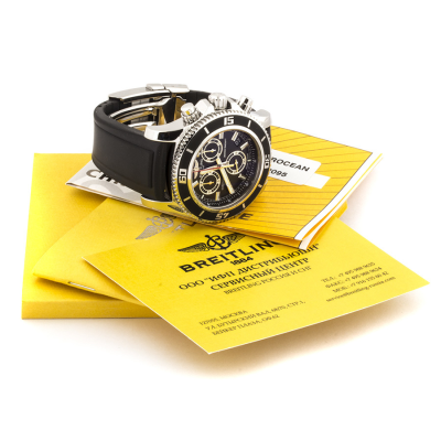 Швейцарские часы Breitling  SuperOcean 
Chronograph M2000
