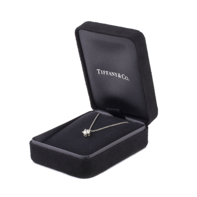 Ювелирное изделие Tiffany & Co  подвеска 
 с бриллиантом 0.56 ct