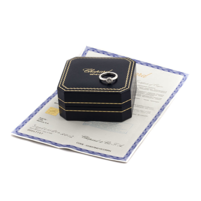Ювелирное изделие Chopard  
Happy Diamonds ring