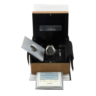 Швейцарские часы Panerai  Luminor Marina 
Titanium Automatic 44 mm