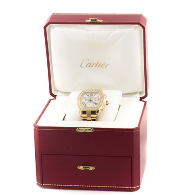 Швейцарские часы Cartier  
Roadster Chronograph XL