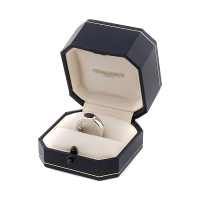 Ювелирное изделие Chaumet  
кольцо с аметистом
