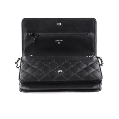 Аксессуар Chanel  
сумка
