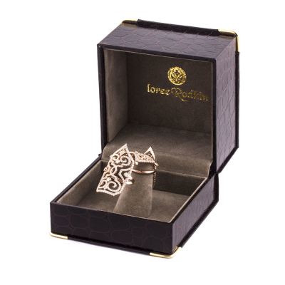 Ювелирное изделие Loree Rodkin  
Long Ring кольцо