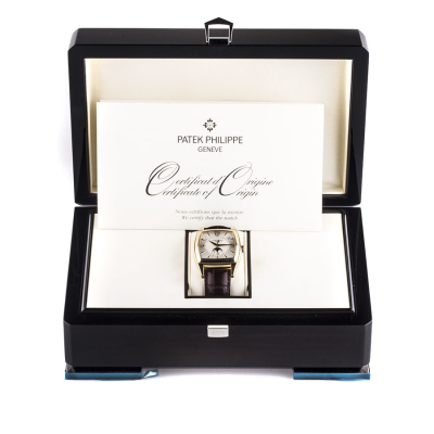 Швейцарские часы Patek Philippe  
Gondolo Calendario 5135
