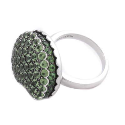 Ювелирное изделие Boucheron  
Tentation Tsavorite and Emerald Macaron Ring
