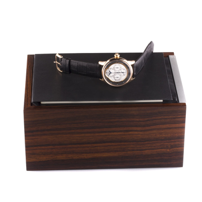 Швейцарские часы Jaquet Droz  
Chrono Mnopoussoir