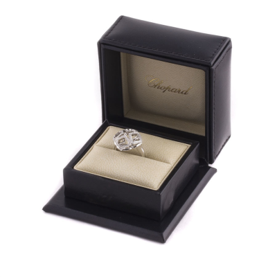 Ювелирное изделие Chopard  
Imperiale кольцо с бриллиантами
