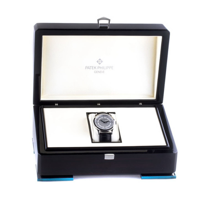 Швейцарские часы Patek Philippe  
Calatrava 5296