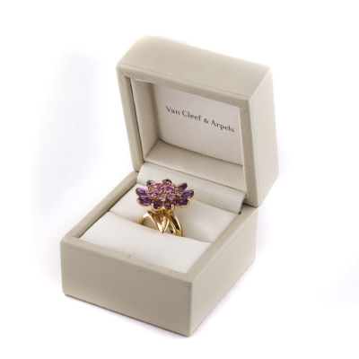 Ювелирное изделие Van Cleef & Arpels  
 Hawaii кольцо