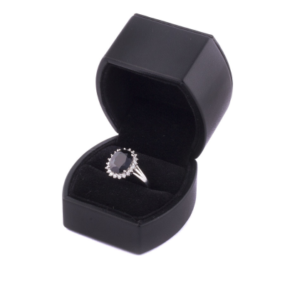 Ювелирное изделие No name Кольцо с сапфиром 5.20 ct