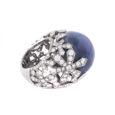 Ювелирное изделие Cartier  Anello Rign 
с сапфиром 73.0 ct и бриллиантами