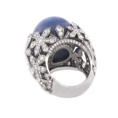 Ювелирное изделие Cartier  Anello Rign 
с сапфиром 73.0 ct и бриллиантами