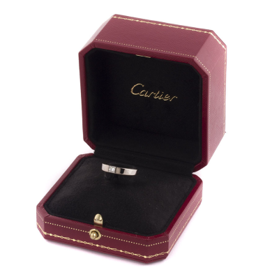 Ювелирное изделие Cartier  Tank кольцо с бриллиантом
0.25 ct