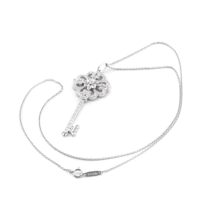 Ювелирное изделие Tiffany & Co  Key Pendant Platinum