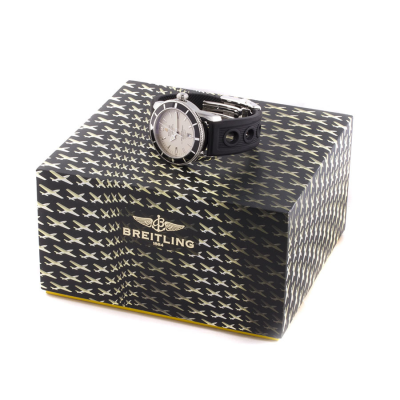 Швейцарские часы Breitling  SuperOcean Heritage 46 Men's Watch