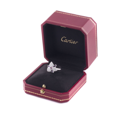 Ювелирное изделие Cartier  Caresse d'Orchidée Ring