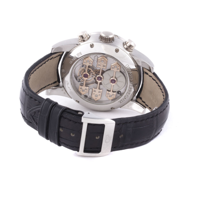 Швейцарские часы Girard-Perregaux  Enzo Ferrari Triple Bridge Tourbillon Limited Edition