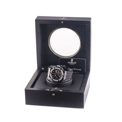 Швейцарские часы Hublot  Big Bang 44mm Ceramic - Black set with Diamonds