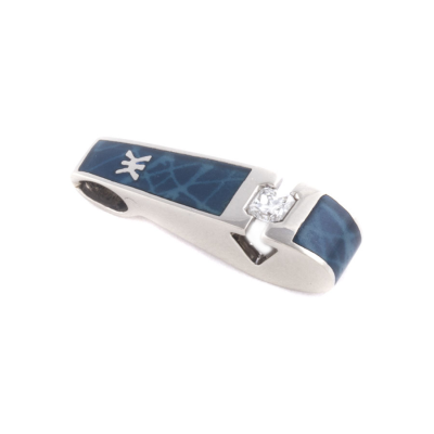 Ювелирное изделие Korloff  кулон с бриллиантом 0.18 ct. и эмалью