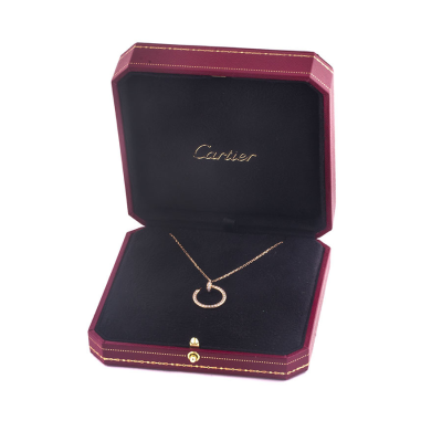 Ювелирное изделие Cartier  Juste un Clou Necklaces Rose Gold