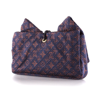 Аксессуар Louis Vuitton  клатч