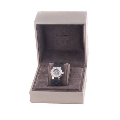 Швейцарские часы Chaumet  
Class One with Diamond Bezel
