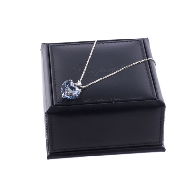 Ювелирное изделие Chopard  Happy Diamond подвеска