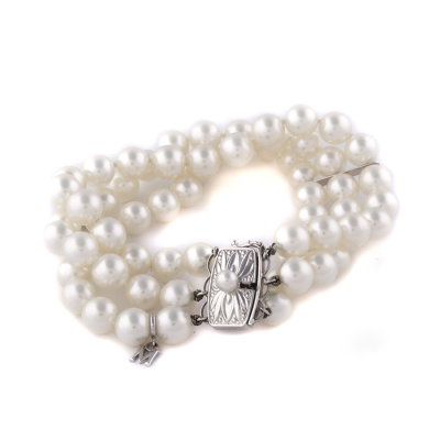 Ювелирное изделие Mikimoto  Triple Bracelet Acoya 7 mm