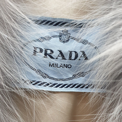 Аксессуар Prada шуба