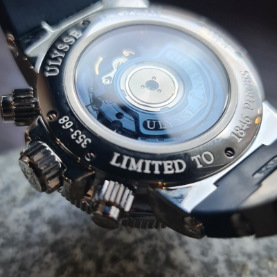 Швейцарские часы Ulysse Nardin Maxi Marine Blue Seal Chronograph