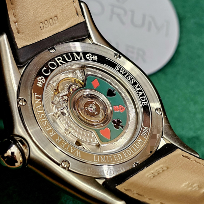 Швейцарские часы Corum Bubble Royal Flush