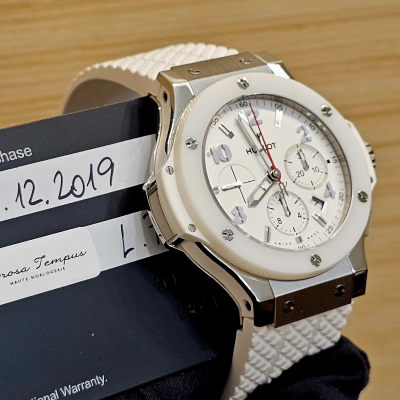 Швейцарские часы Hublot Big Bang Chronograph 44mm