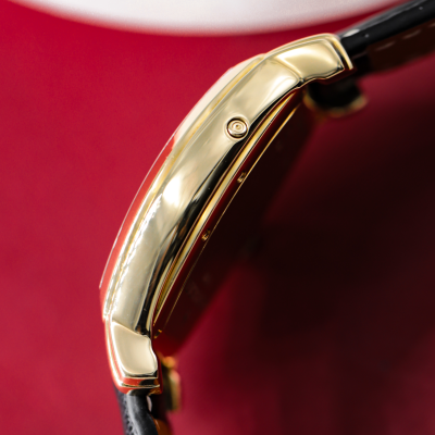 Швейцарские часы Vacheron Constantin Malte Tonneau Day & Date Royal Eagle