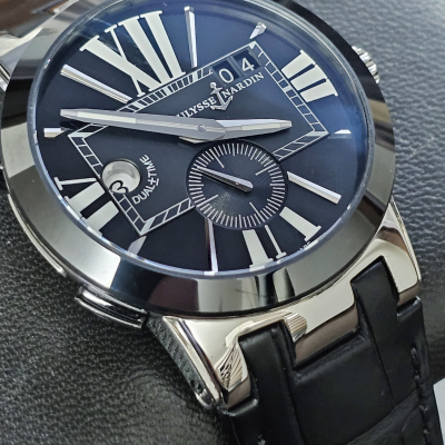 Швейцарские часы Ulysse Nardin Executive Dual Time Black 43 mm